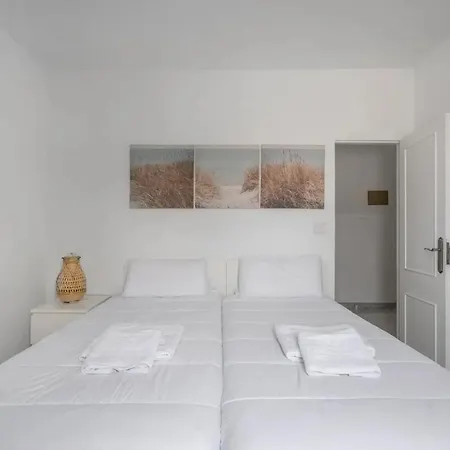 Apartment Charming 1-bedroom With Ocean View In Arona (Tenerife)